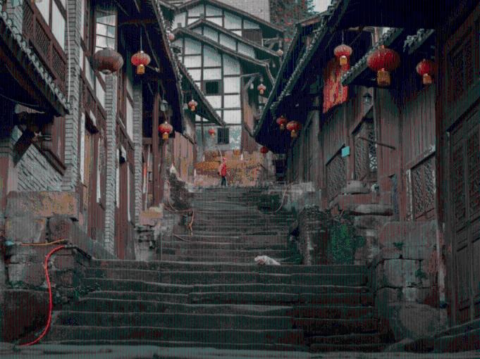 救援受困的向导
